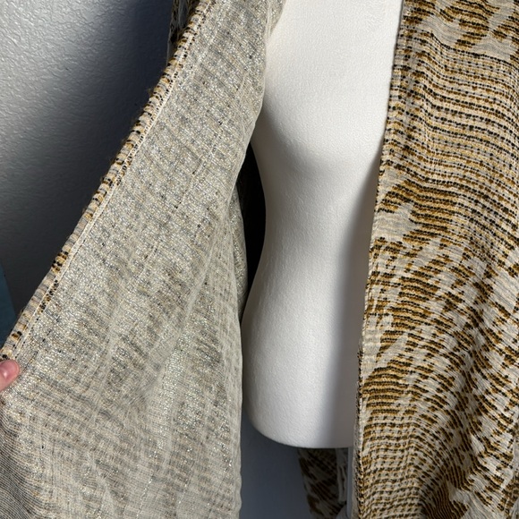 Soft Surroundings Shawl NIB - Picture 2 of 9